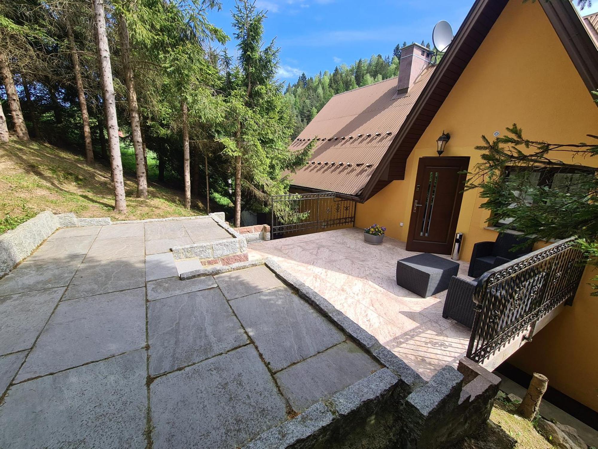 Pod Laskiem Krosnica  Esterno foto